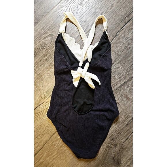 CREMEUX Textured Strappy Cheeky One-Piece Swimsuit Women's Size Medium - Picture 2 of 3